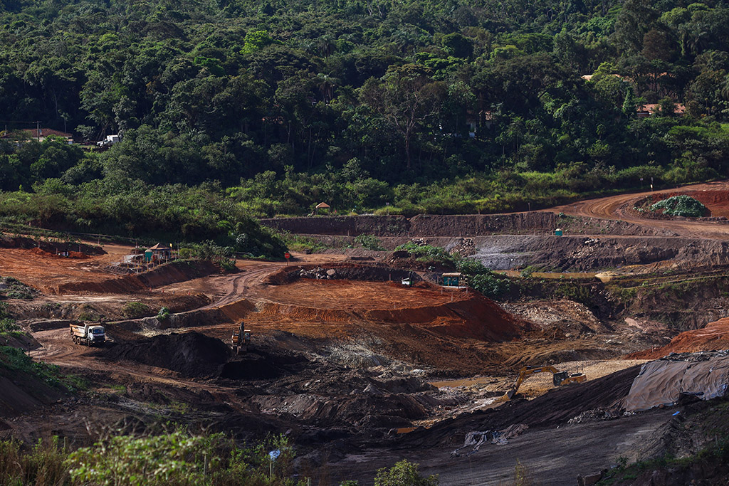 Mineradoras querem restringir atuação do Ministério do Trabalho em segurança de barragens