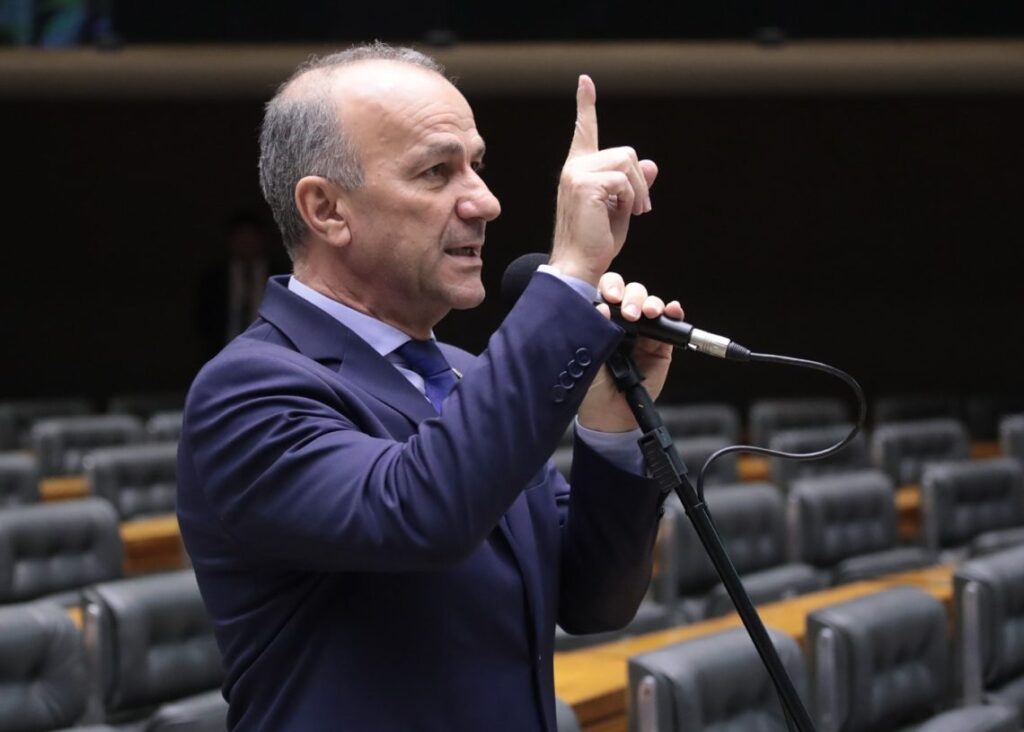 Câmara aprova horário especial por motivo religioso para vestibulares e concursos públicos   