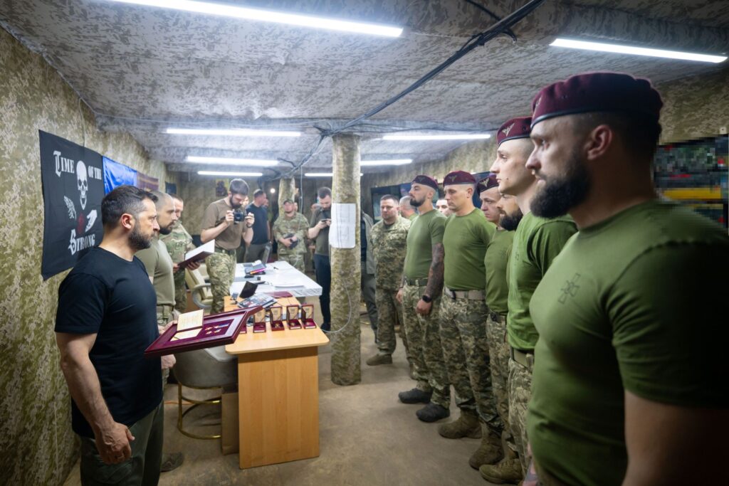 Recrutamento militar na Ucrânia é alvo de denúncias de abuso e corrupção