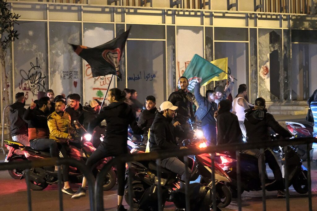 ‘Pacote dos EUA para desarmar Hezbollah é diretamente influenciado por Israel’, afirma professor