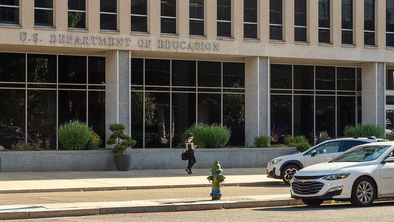 Desmonte de Trump na educação ameaça estudantes com deficiência e de baixa renda