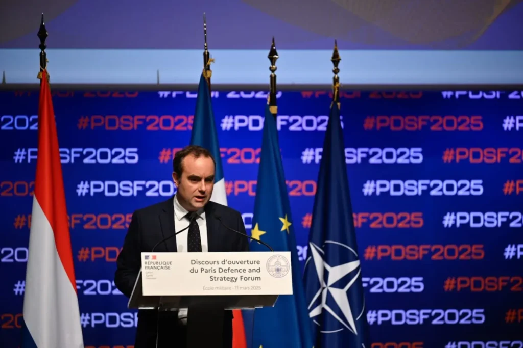 Governo Macron busca consenso com partidos para conter crise política Governo Macron busca consenso com partidos para conter crise política