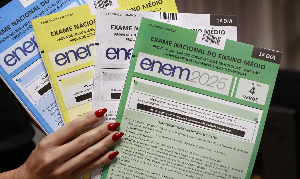 Enem 2025 pode ser anulado por vazamento de questões da prova. Foto: MEC