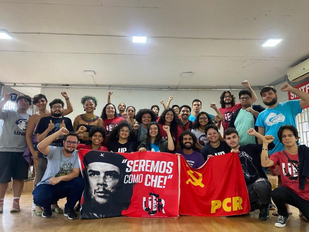 A importância da formação política e ideológica para a juventude