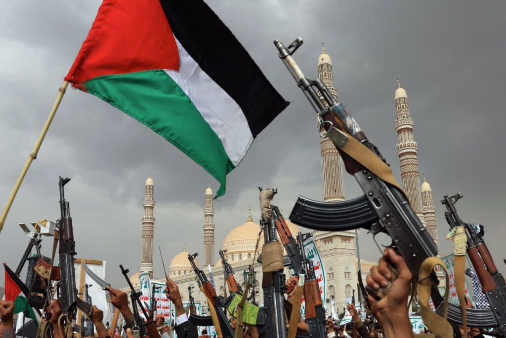 Houthis rejeitam proposta de nações árabes para suspender ataques no Mar Vermelho, diz jornal