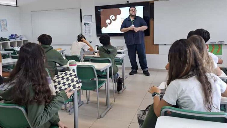 Quais são os possíveis temas da redação do Enem? Confira lista