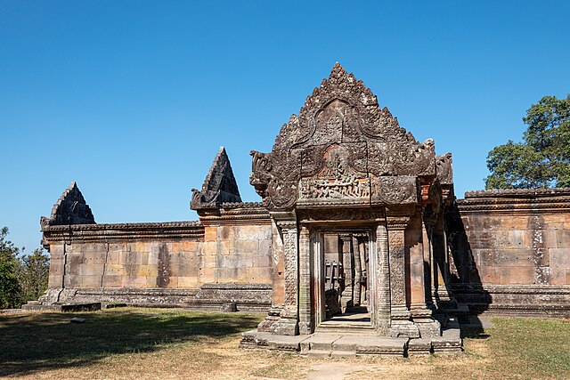 Tailândia intensifica ataques contra Camboja em meio às negociações para trégua