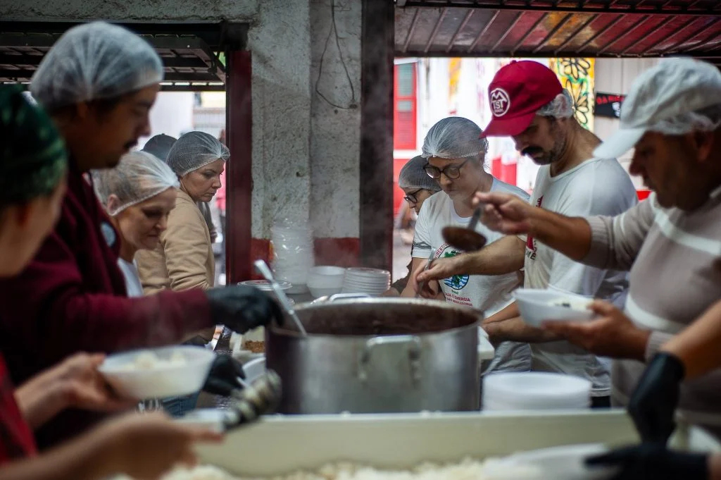 O papel das cozinhas solidárias em um projeto nacional