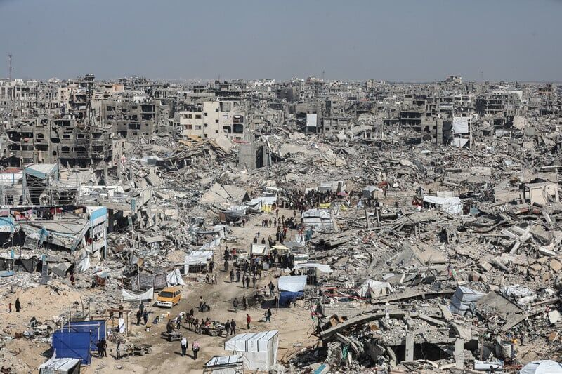 EUA apresentam plano para reconstruir Gaza como destino turístico de luxo