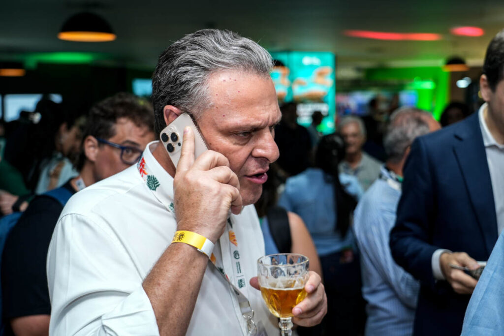 Gran contaminadora, la ganadería se vende como “solución climática” en un asado VIP de la COP30