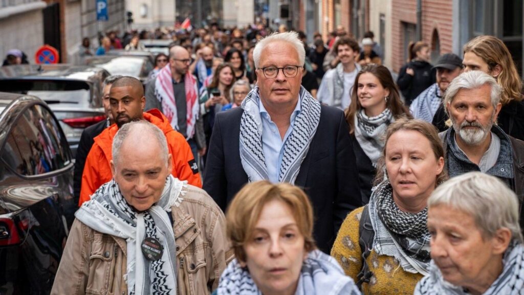 Líder socialista na Bélgica diz que 2026 trará ‘oportunidades para luta de classes’