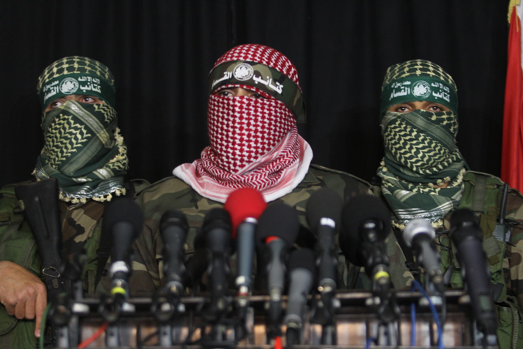 Líderes do Hamas e outras facções palestinas negociam segunda fase do cessar-fogo no Egito