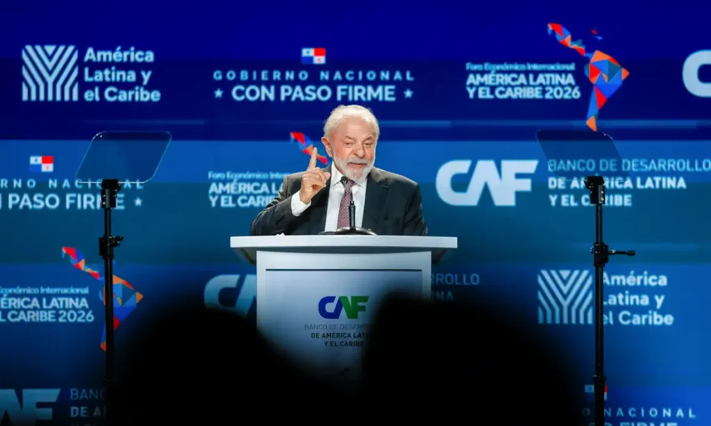 Lula critica ‘paralisia’ de organismos latino-americanos e volta a pedir integração da região