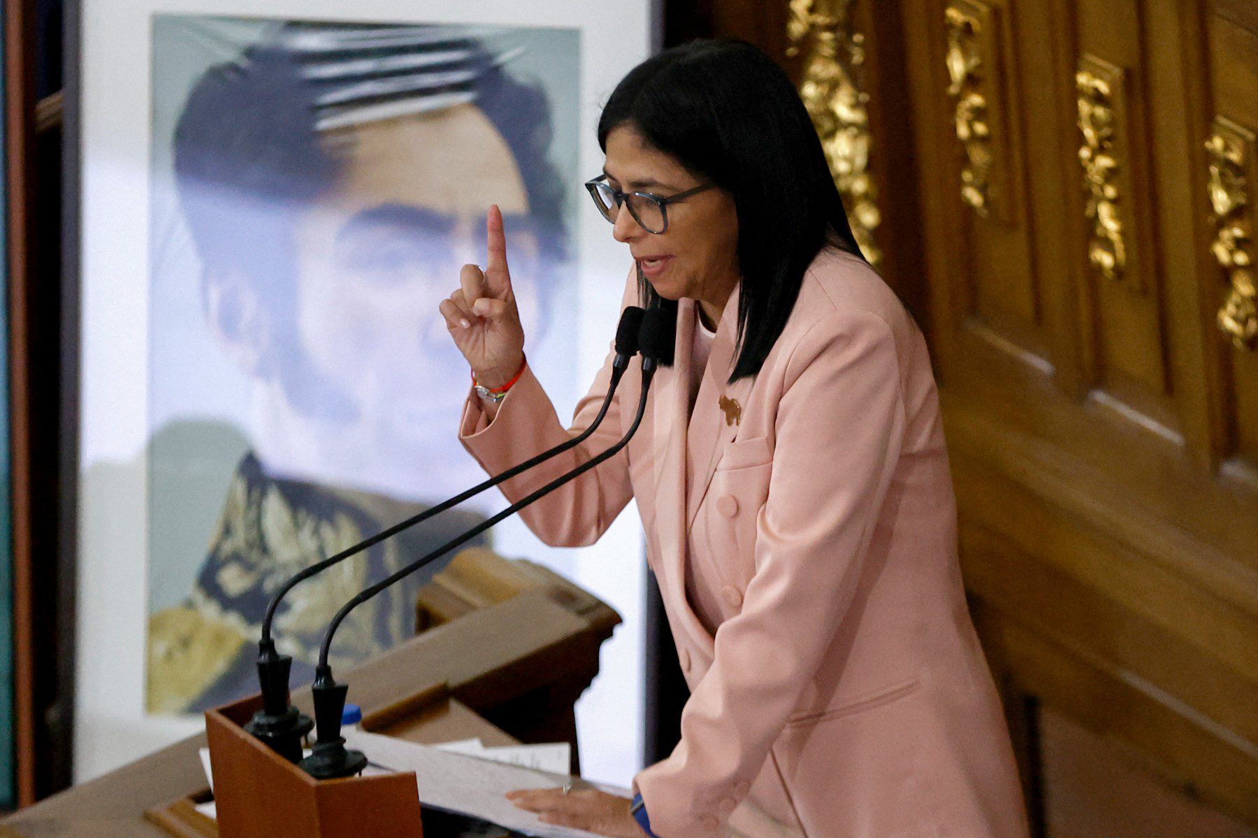 trump-anuncia-que-eua-governarao-venezuela-apos-derrubar-maduro-e-delcy-rodriguez-brasil-reconhece-vice-de-maduro-como-atual-presidente-da-venezuela-tvt-news