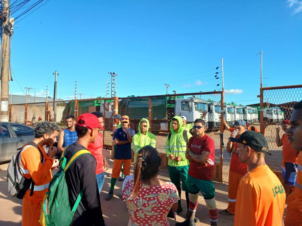 Trabalhadores da limpeza urbana em luta por direitos em Várzea Grande (MT)