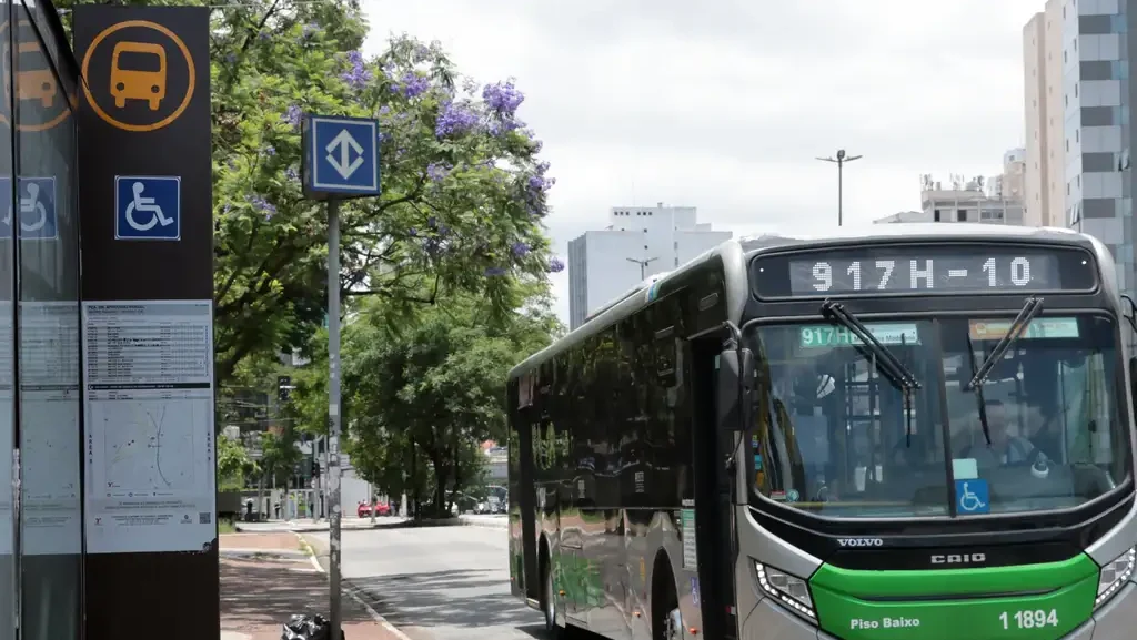 passagem-de-onibus-confira-o-valor-da-passagem-na-sua-cidade-em-2026-tvt-news