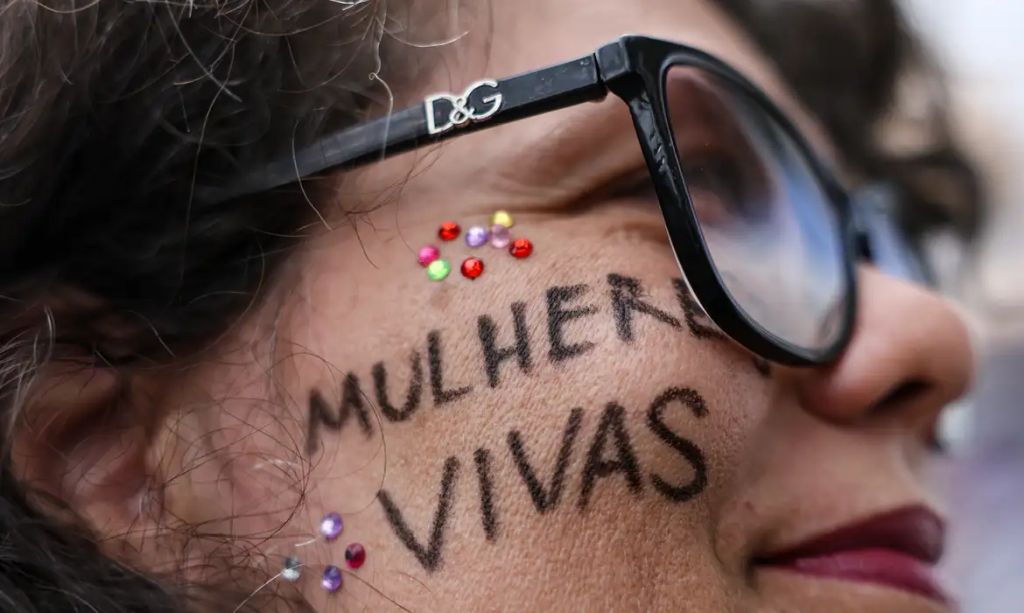 Lula defende que luta contra feminicídio deve ser sobretudo dos homens