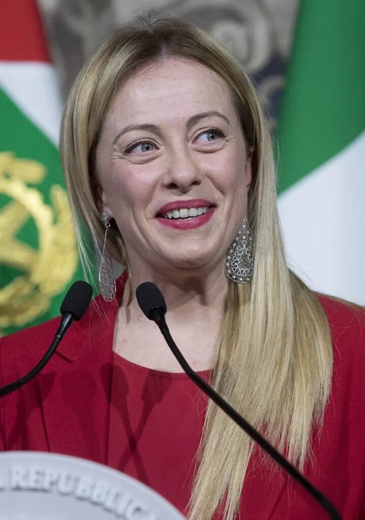 Meloni apresenta projeto eleitoral que favorece continuidade como premiê na Itália