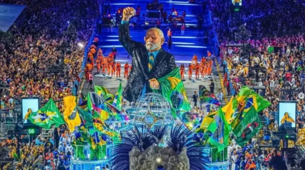 Carnaval: Elogio de um desfile corajoso