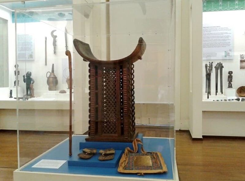 Zingpo Gandeme: o trono africano que virou cinzas no Brasil