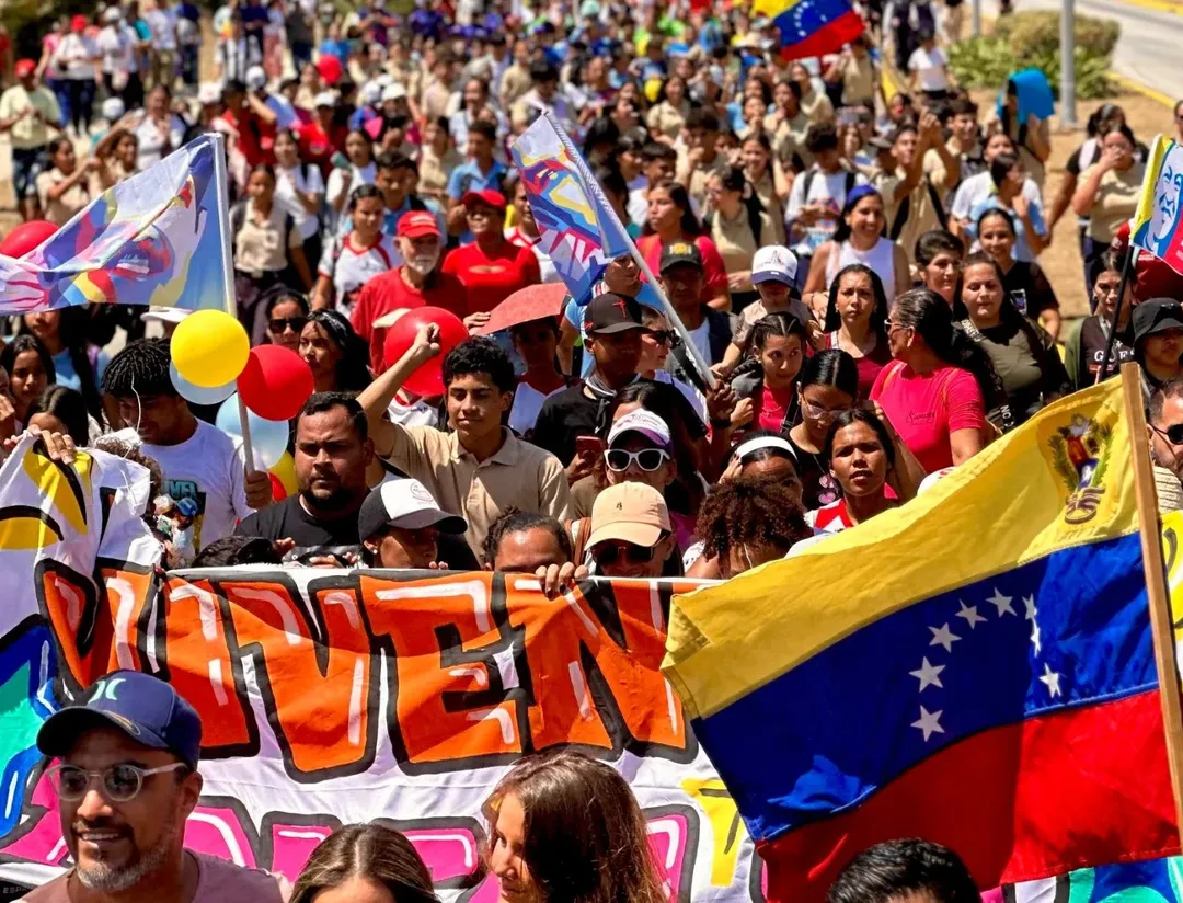 Venezuelanos continuam luta contra intervenção imperialista dos EUA Venezuelanos continuam luta contra intervenção imperialista dos EUA