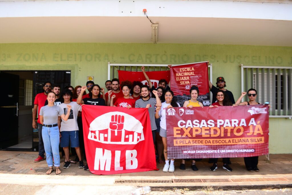 Formação de dirigentes na Escola Nacional Eliana Silva