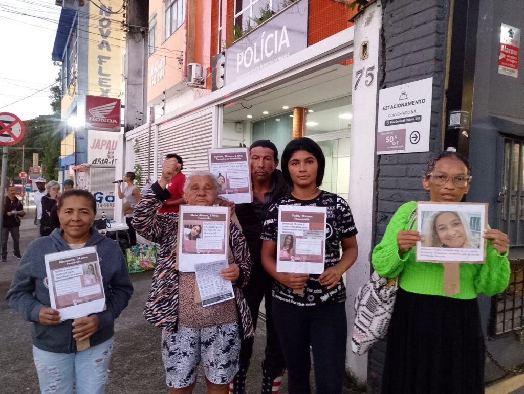 Trabalhadoras lutam por delegacia da mulher no ABC paulista Trabalhadoras lutam por delegacia da mulher no ABC paulista