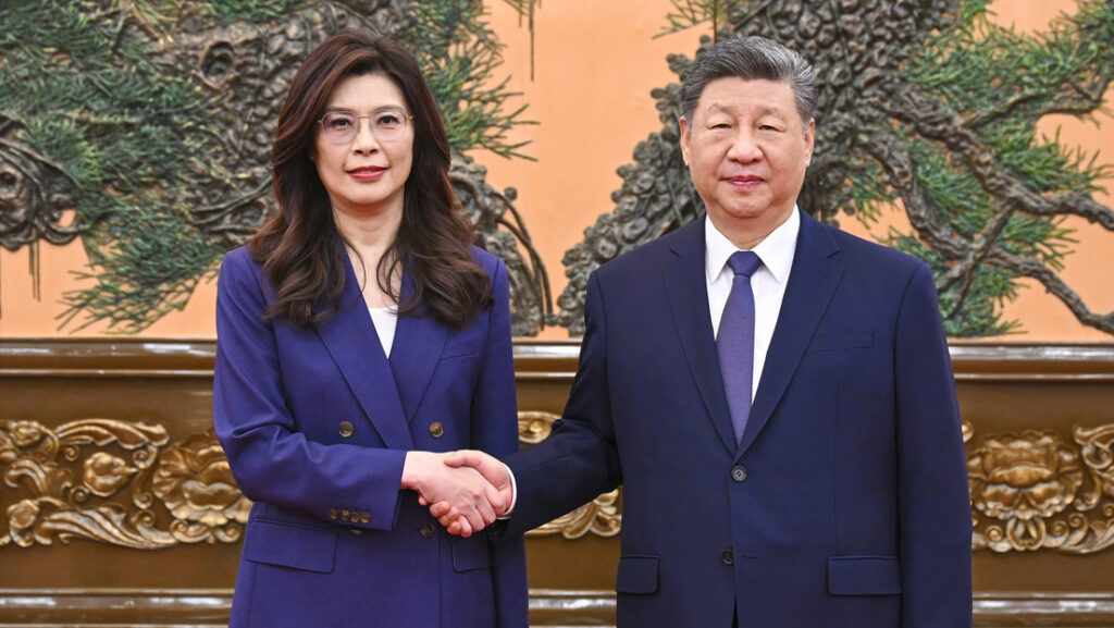Xi Jinping se reúne com líder do Kuomintang e diz que ‘independência’ de Taiwan ‘mina paz’ na região