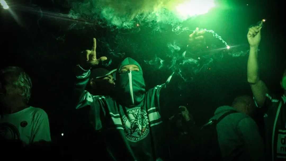 nome-do-estadio-do-palmeiras-sera-decidido-por-meio-de-votacao-nubank-adquiriu-o-naming-rights-torcidas-do-palmeiras-protestam-na-avenida-paulista-contra-tentativa-de-golpe-de-bolsonaristas-no-8-de-janeiro-foto-emanuela-godoy-tvt-news-tvt-news