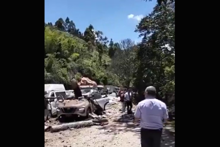 Ataque a bomba deixa 14 mortos e dezenas de feridos na Colômbia