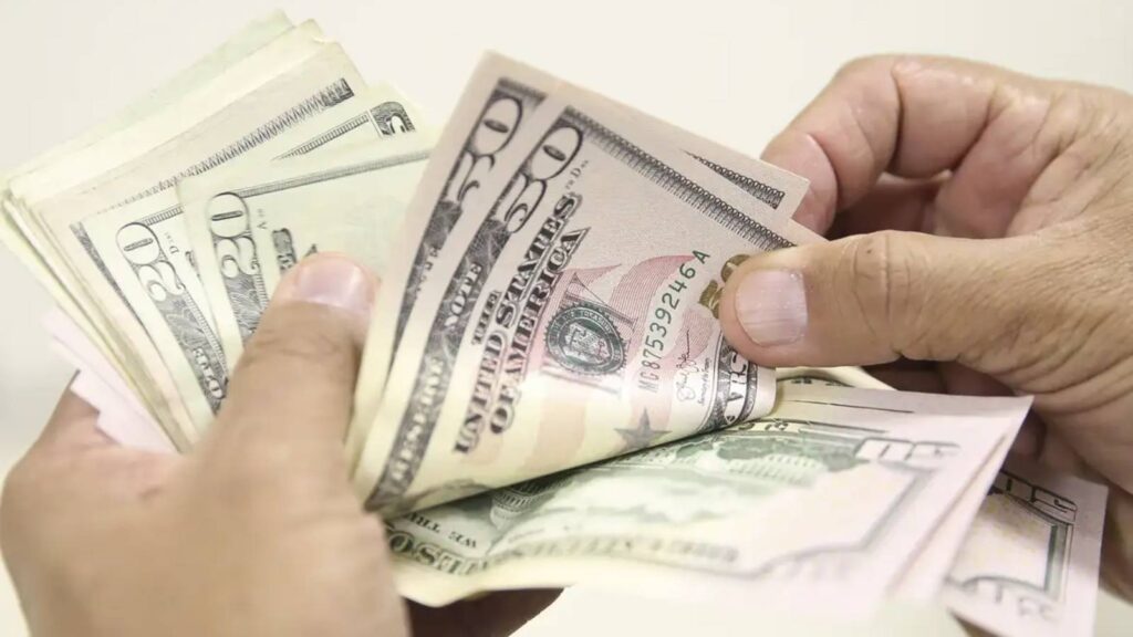 Qual a cotação do dólar hoje, 16 de abril?