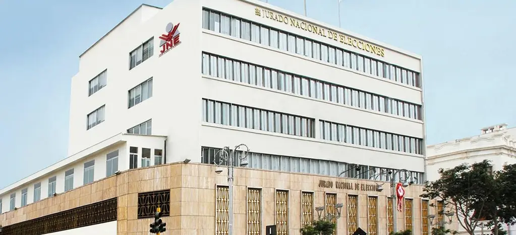 Justiça eleitoral do Peru diz que resultado do primeiro turno deve sair em maio