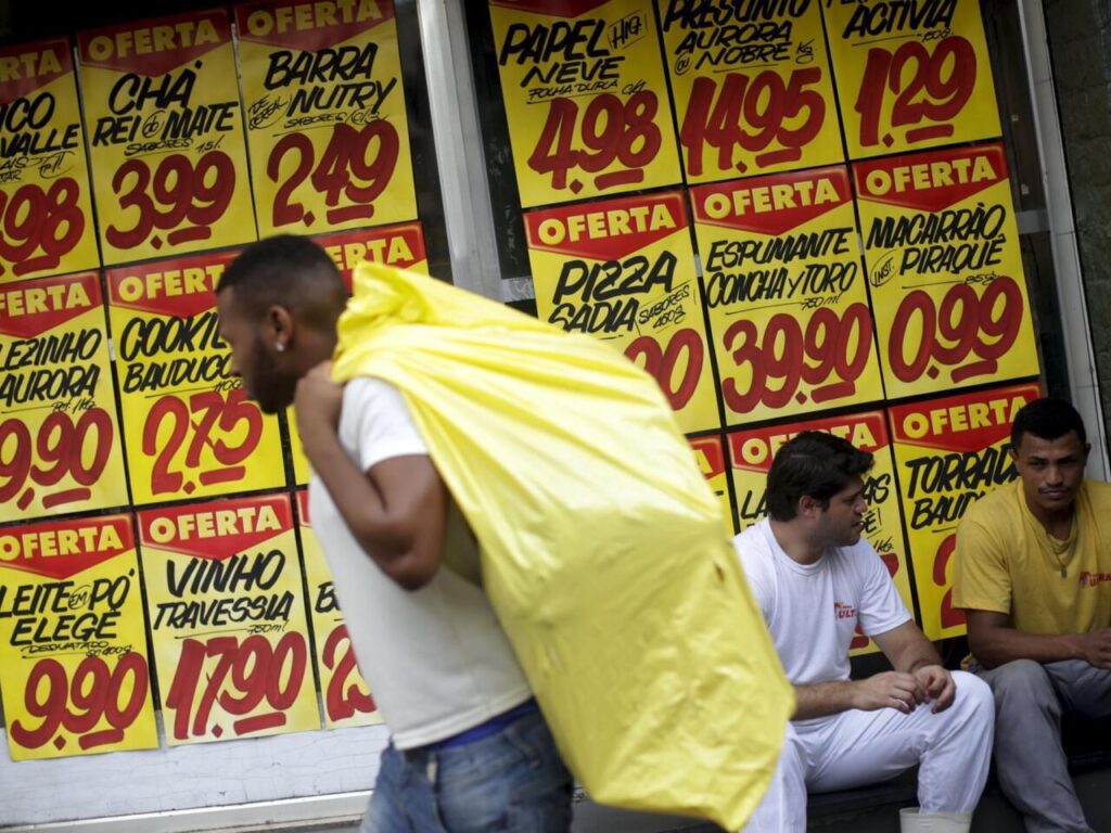 O que o Brasil ganha com o salário mínimo digno?