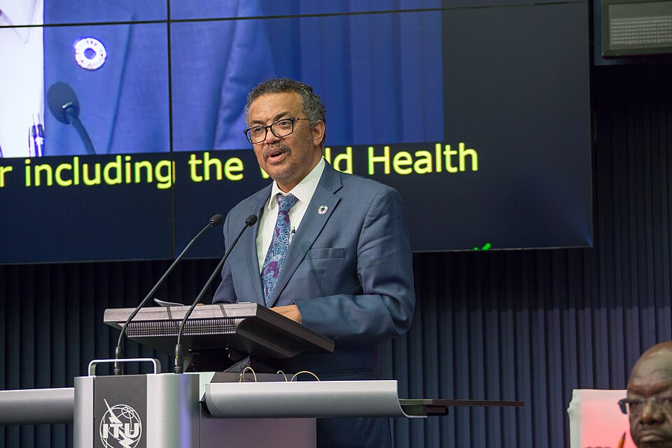 Chefe da OMS diz estar preocupado com rapidez do surto de ebola; 130 mortes registradas Chefe da OMS diz estar preocupado com rapidez do surto de ebola; 130 mortes registradas
