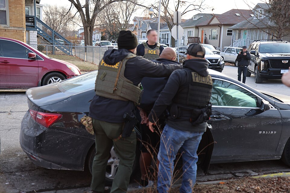 Detenções pelo ICE separaram 205 mil crianças nos EUA desde início do governo Trump, aponta relatório