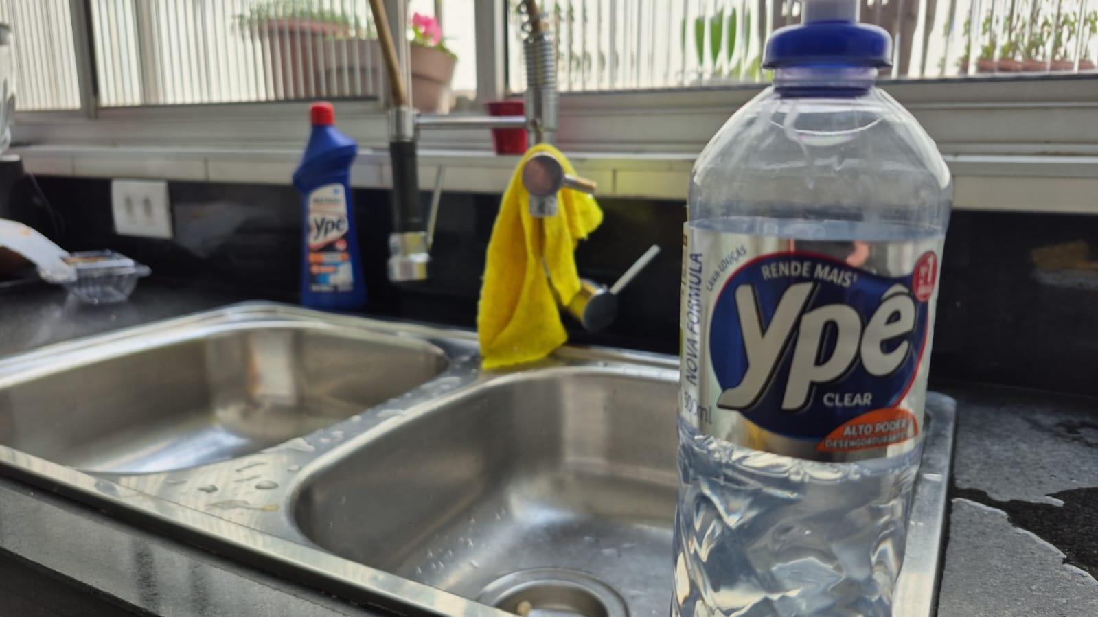 Vigilância sanitária autoriza a retomada da produção na fábrica da Ypê em Amparo 2 ype-contaminado-anvisa-suspende-venda-e-proibe-uso-de-produtosype-confira-lista-de-produtos-da-ype-tvt-news