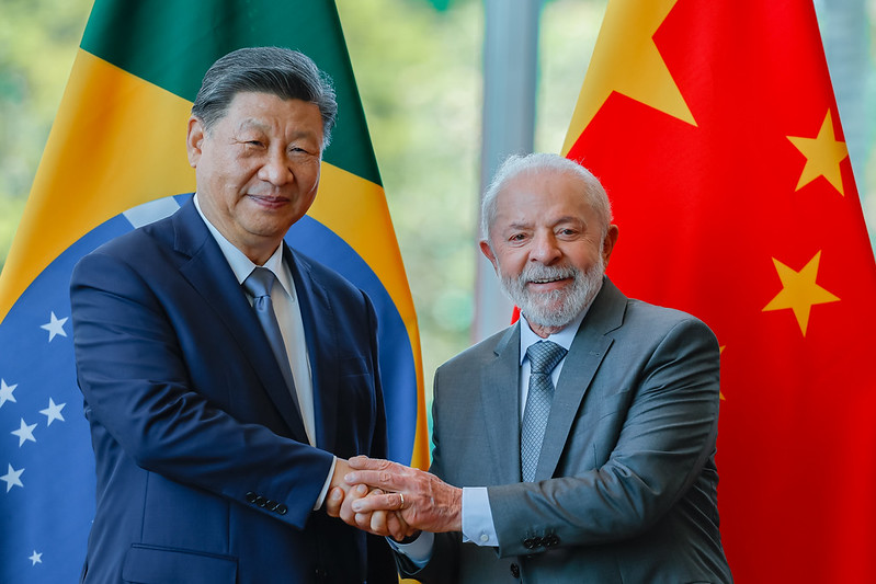 Emissão de títulos em yuan pelo Brasil é alternativa à SELIC?