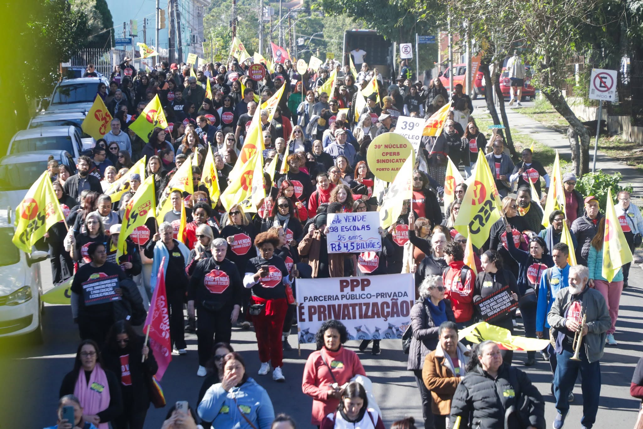 12 DE MAIO. Ato estadual organizado pelo sindicato dos professores (CPERS). Foto: CPERS