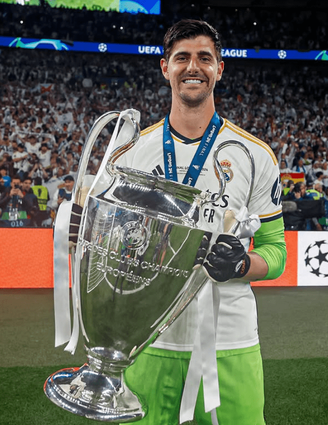 copa-do-mundo-agenda-de-jogos-desta-segunda-15-horarios-onde-assistir-courtois-e-um-dos-maiores-goleiros-da-historia-da-belgica-foto-reproducao-redes-sociais-tvt-news

