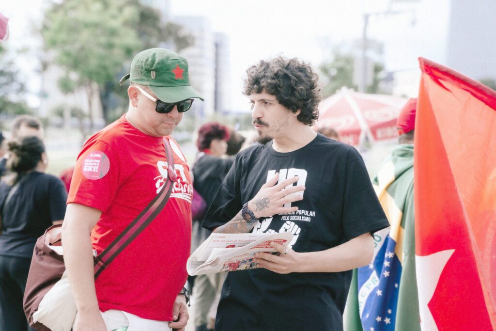 A Verdade chega a 100 mil exemplares por mês e todas as páginas coloridas A Verdade chega a 100 mil exemplares por mês e todas as páginas coloridas