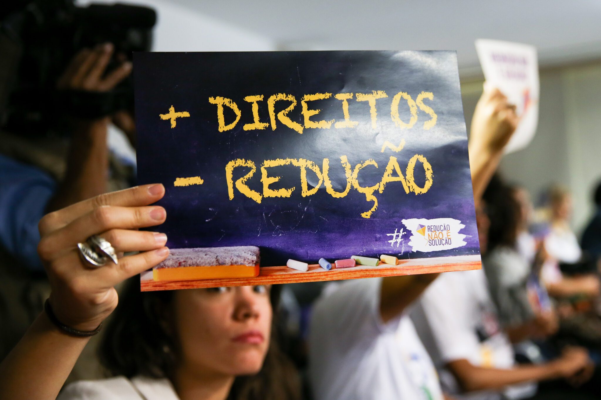 CCJ da Câmara vota proposta que reduz maioridade penal para 16 anos 3 ccj-da-camara-vota-proposta-que-reduz-maioridade-penal-para-16-anos-brasilia-2016-a-comissao-de-constituicao-justica-e-cidadania-ccj-realiza-audiencia-publica-para-discutir-a-questao-da-maioridade-penal-no-brasil-marcelo-camargo-agencia-brasil-tvt-news