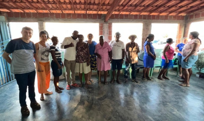 Imagem do Relatório de Identificação e Delimitação do Território Lagoa mostra a primeira reunião com a comunidade. Processo teve início em outubro de 2022 (Foto: Reprodução/RIDT/Interpi)