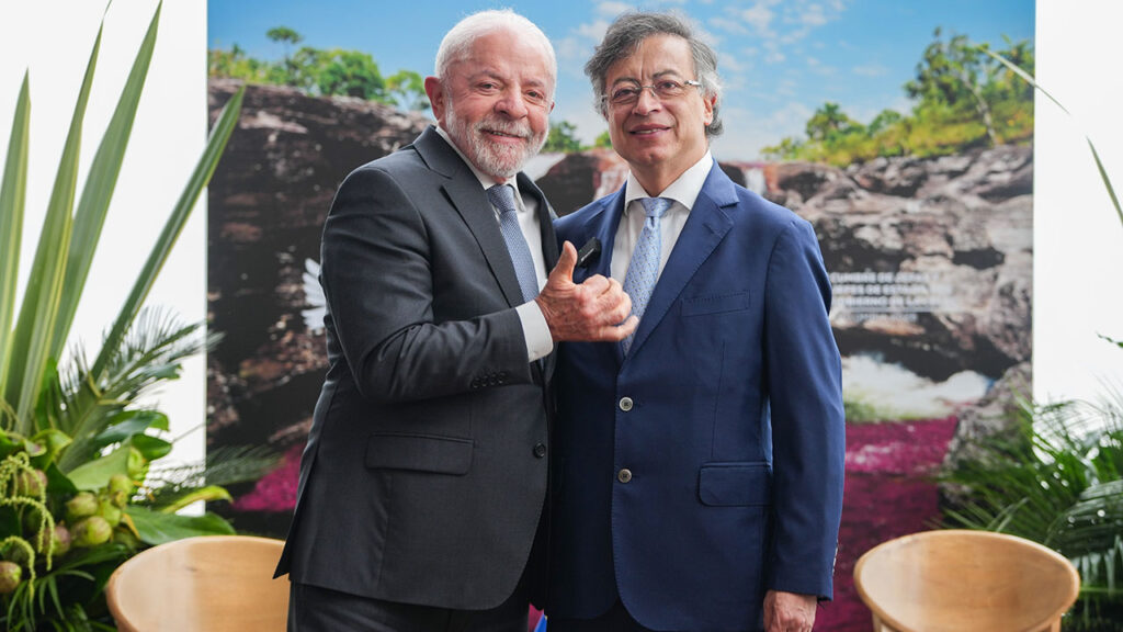 Após ligação com Lula, Petro reafirma compromisso com ‘transição pacífica’ na Colômbia Após ligação com Lula, Petro reafirma compromisso com ‘transição pacífica’ na Colômbia