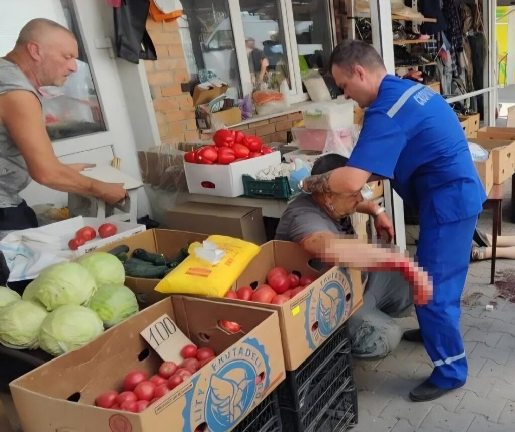 ‘Crime de guerra’: Rússia condena ataque ucraniano contra mercado em Tokmak ‘Crime de guerra’: Rússia condena ataque ucraniano contra mercado em Tokmak