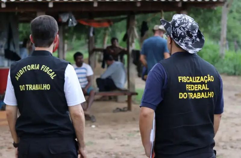 Acusado pelos EUA, Brasil tem mecanismo de combate ao trabalho forçado reconhecido internacionalmente Acusado pelos EUA, Brasil tem mecanismo de combate ao trabalho forçado reconhecido internacionalmente