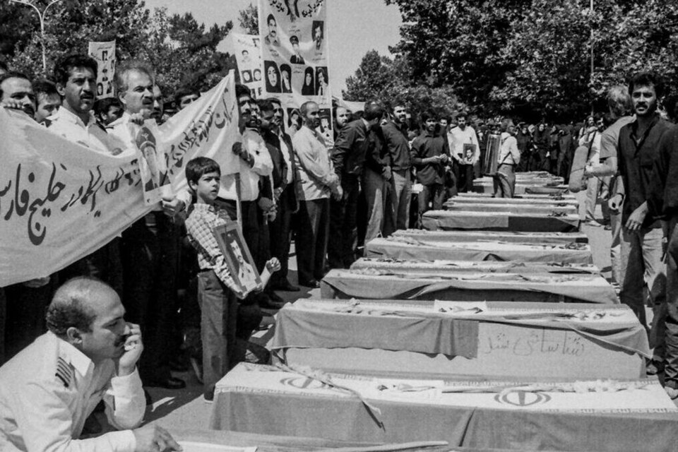 Terror nos céus: quando EUA abateram avião civil do Irã e mataram 290 pessoas