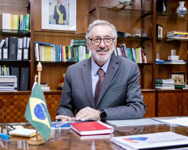 Brasil vê avanço com EUA mas mantém etanol fora da negociação