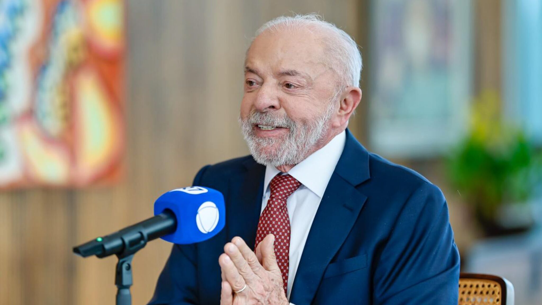 inflaçao-lula-nao-sou-presidente-que-tenta-proibir-investigacao-23-08-2026-o-presidente-da-republica-luiz-inacio-lula-da-silva-durante-entrevista-cedida-a-tv-record-no-palacio-da-alvorada-em-brasilia-df-tvt-news