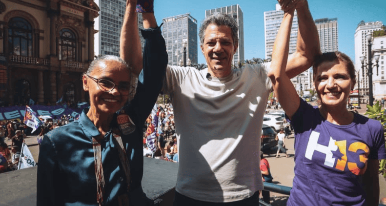 Haddad faz caminhada com mulheres e apresenta propostas para São Paulo