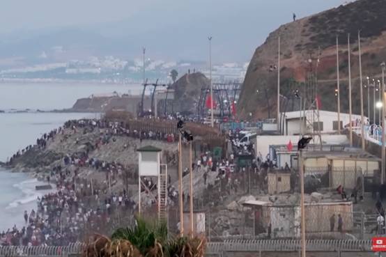 Espanha ameaça retaliar Itália caso mantenha fronteiras fechadas após onda migratória Espanha ameaça retaliar Itália caso mantenha fronteiras fechadas após onda migratória